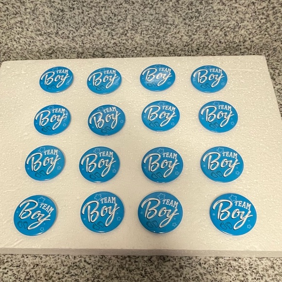 EUC 30 Gender Reveal Party Buttons 19: Team Boy & 11: Team Girl Baby Shower - Picture 2 of 8